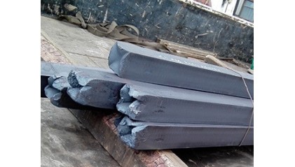 квадрат нержавеющий горячекатаный 10x10 мм 12Х18Н10Т купить в Барнауле