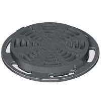 Люк чугунный магистральный фото