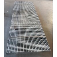 Решетчатый прессованный настил P 33x33 / 25x3 мм Ст3пс СТО 23083253-003-2008