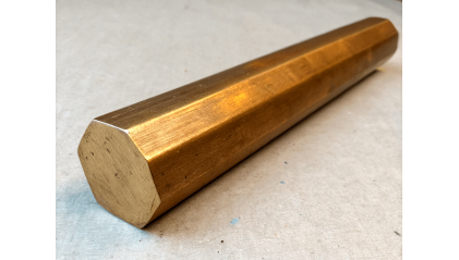 шестигранник бронзовый 14 мм БрАЖМц10-3-1,5 купить в Барнауле