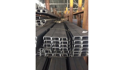 швеллер стальной гнутый неравнополочный 37x60x32x3 мм Ст3сп купить в Барнауле