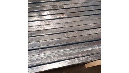 трубу профильную квадратную оцинкованную 60x60x3,5 мм 08пс купить в Барнауле