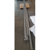 Уголок нержавеющий гнутый шлифованный 40x40x3 мм AISI 304 DIN 59370