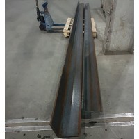 Уголок стальной горячекатаный равнополочный 40x40x4 мм Ст3 ГОСТ 8509-93